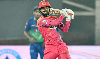  শাদাব খানের ৯ ছক্কায়ও জিততে পারলো না ইসলামাবাদ