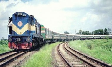 শতভাগ যাত্রী নিয়ে আগামী বুধবার থেকে ট্রেন চালানোর সিদ্ধান্ত
