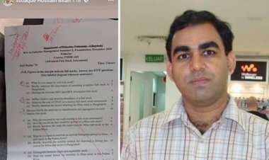 পরীক্ষার আগেই ফেসবুক স্টোরিতে প্রশ্নপত্র দিলেন রাবি শিক্ষক