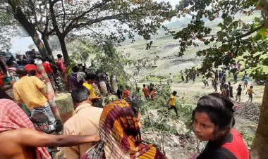 আশুলিয়ায় ঝোপের মধ্যে মিলল নারীর হাত-পা বাঁধা মরদেহ