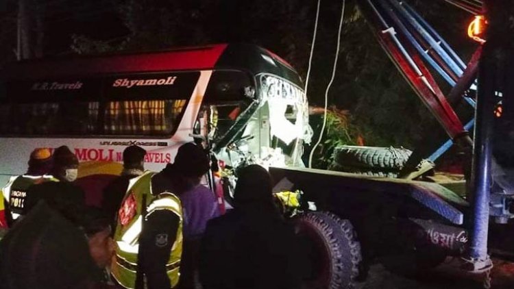 ত্রিমুখী সংঘর্ষে নিভে গেল ৩ জীবন প্রদীপ