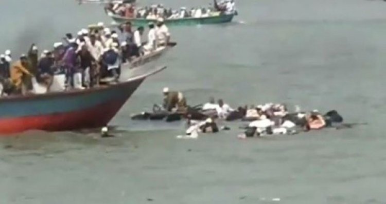 বরিশালে যাত্রীবাহী ট্রলারডুবে নিহত ৩