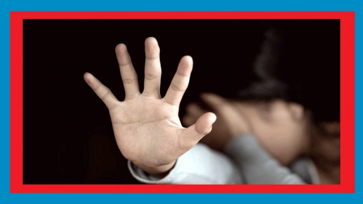 সিঁধ কেটে পরিবারের সদস্যদের হাত-পা ও মুখ বেঁধে সংঘবদ্ধ ধর্ষণ ও লুট