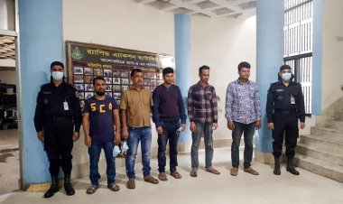 চার মাসে ৪৫৫টি মোবাইল ছিনতাই করে চক্রটি