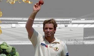  শেন ওয়ার্নের মৃত্যুতে বলিউডেও শোকের ছায়া