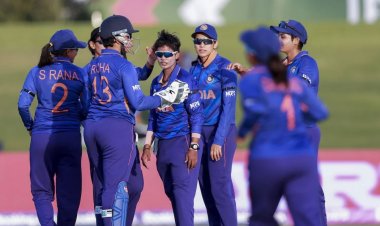 বিশ্বকাপে পাকিস্তানকে উড়িয়ে দিল ভারত