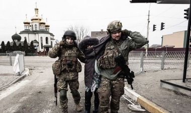  ইউক্রেনের বেকারিতে রাশিয়ার হামলা, নিহত অন্তত ১৩