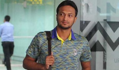 সাকিবকে ৩০ এপ্রিল পর্যন্ত ক্রিকেট থেকে ছুটি দিল বিসিবি