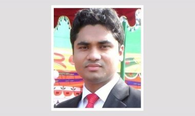 সাংবাদিক হয়রানি: কুড়িগ্রামের সেই আরডিসির শাস্তি মওকুফ