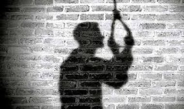 ছেলে-মেয়ের স্কুলের ফি দিতে না পেরে বাবার আত্মহত্যা