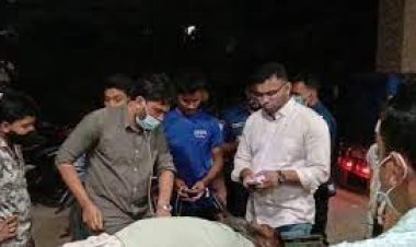 মোটরসাইকেল নিয়ন্ত্রণ হারিয়ে প্রাণ গেলো আ’লীগ নেতার