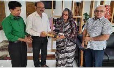 ফিল্ম আর্কাইভের মিউজিয়ামে সকল পুরস্কার দান করলেন ডলি জহুর