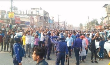 নোয়াখালীতে আ’ লীগের দুই গ্রুপের পাল্টাপাল্টি কর্মসূচি, চরম উত্তেজনা