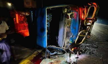 কক্সবাজারে ট্রাক-সিএনজি সংঘর্ষে নিহত ৪