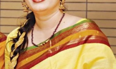 আজ বিপাশা হায়াতের জন্মদিন