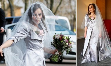  দীর্ঘদিনের সঙ্গীকে কারাগারেই বিয়ে করলেন অ্যাসাঞ্জ