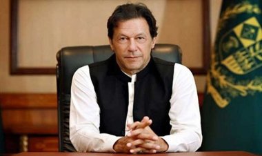 ইমরান খানের বিরুদ্ধে অনাস্থা প্রস্তাব সোমবার পর্যন্ত স্থগিত