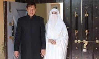 ইমরানের গদি বাঁচাতে ‘কালো জাদু’, মাংস পুড়িয়ে ‘শয়তানে’র উপাসনা করছেন স্ত্রী বুশরা!