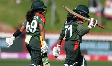  ২৩৫ রানের লক্ষ্যে ব্যাট করতে নেমে বিপদে বাংলাদেশ