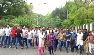 খালেদা জিয়াকে নিয়ে কটূক্তির প্রতিবাদে ছাত্রদলের মিছিল