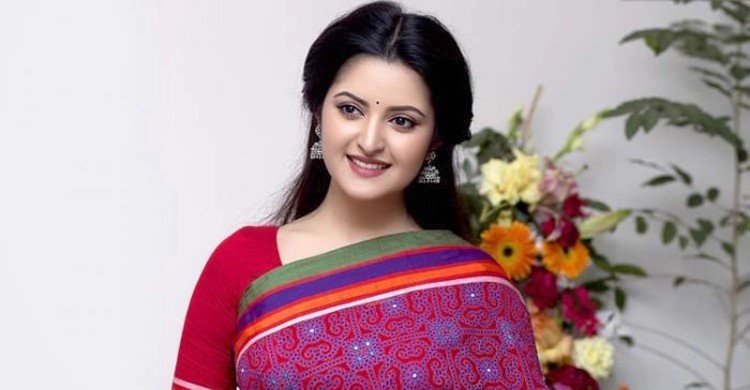 মাদক মামলায় পরীমনির বিরুদ্ধে সাক্ষ্য শুরু