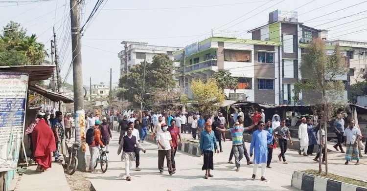 পটুয়াখালীতে বিএনপির বিক্ষোভ সমাবেশে হামলা, আহত ৫০