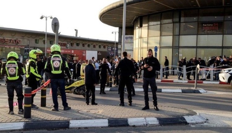  ইসরায়েলে শপিং সেন্টারে হামলা, হামলাকারীসহ নিহত ৫