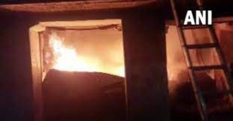  ভারতে কাঠের গোডাউনে আগুন লেগে ১১ শ্রমিকের মৃত্যু