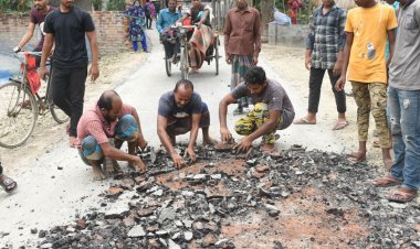 সপ্তাহ পার না হতেই উঠে যাচ্ছে নতুন সড়কের পিচ