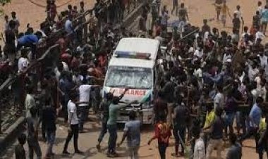 অ্যাম্বুলেন্স ভাঙচুরের ঘটনায় মামলা, আসামি ২০০