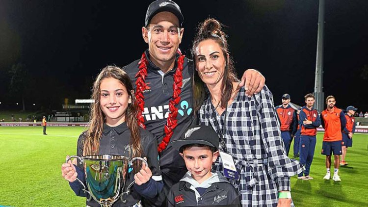 চোখের জলে ক্রিকেটকে বিদায় জানালেন টেলর