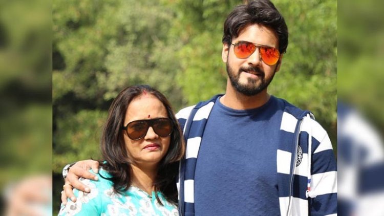  মা হারালেন যশ, ভেঙে পড়েছেন নুসরাতও