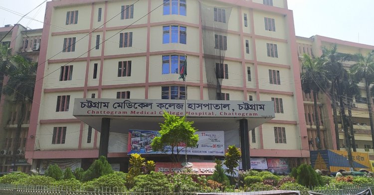 চট্টগ্রামে সাবেক যুবলীগ নেতাসহ ৩ জন গুলিবিদ্ধ