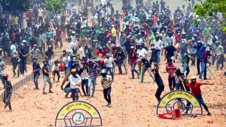 মীমাংসা না করে মার্কেট খুললে ফের বিক্ষোভ, হুঁশিয়ারি শিক্ষার্থীদের