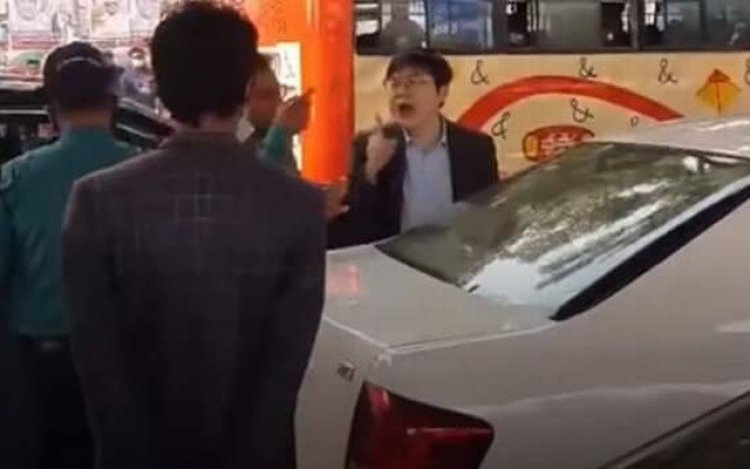  করোনার তহবিল জালিয়াতির চেষ্টায় চীনা নাগরিকের ৪ বছর কারাদণ্ড