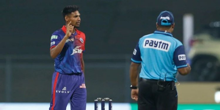  আম্পায়ারের বিতর্কিত সিদ্ধান্তের পর মুস্তাফিজদের হার