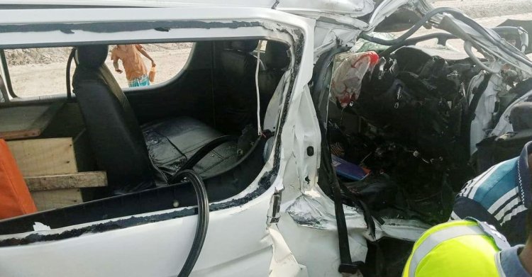 স্ত্রীর মরদেহ নিয়ে ফেরার পথে স্বামীসহ প্রাণ গেল ২ জনের