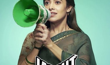  কনডম বিক্রি করতে গিয়ে কটাক্ষের শিকার নুসরাত