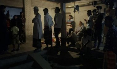 নাটোরে বিদ্যুৎস্পৃষ্টে নিহত ২