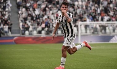  জুভেন্টাসের সাদাকালোয় আর দেখা যাবে না দিবালাকে