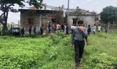 অবৈধ স্থাপনা গুঁড়িয়ে দিতে বললেন মেয়র তাপস