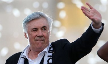 জিদান ও পেইজলিকে পেছনে ফেলে ইতিহাস গড়লেন আনচেলত্তি