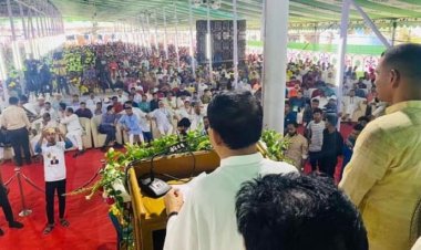 স্কুল বন্ধ রেখে আ.লীগের সম্মেলন