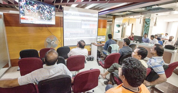 শুরুতে ঊর্ধ্বমুখী শেয়ারবাজার