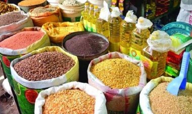 নিয়ন্ত্রণহীণ নিত্যপণ্য, সংকট চাহিদা-জোগানে