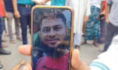 ওয়েলকাম বাসের চাপায় কনস্টেবল নিহত