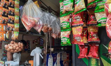 চায়ের দোকানগুলোতে কেক পাউরুটি খাওয়া কমেছে