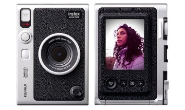 ইনস্ট্যান্ট ফটো প্রিন্টিংয়ের সুবিধাযুক্ত নতুন Instax Mini Evo ক্যামেরা লঞ্চ করল Fujifilm