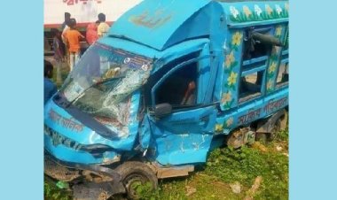 কক্সবাজারে সড়ক দুর্ঘটনায় নিহত ২