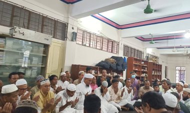 খালেদা জিয়ার রোগ মুক্তি কামনায় যুবদলের কোরআন খতম ও  খাবার বিতরণ